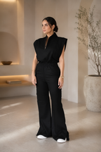 GLEVO Essential Set Black - full outfit styling view